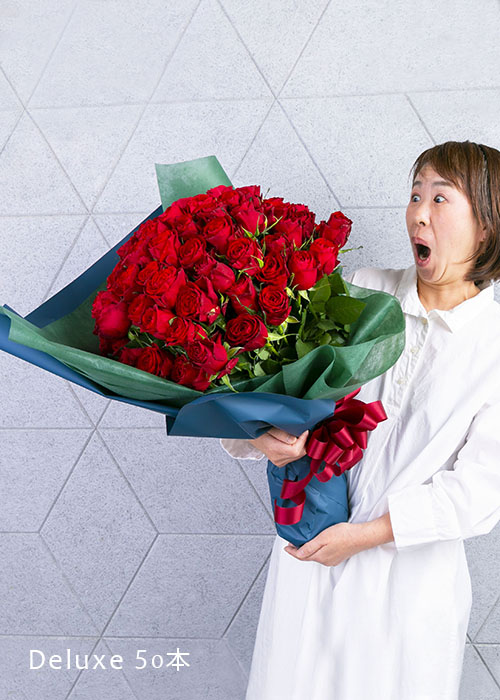 プロポーズ・記念日に贈りたいバラの数にこだわった花束